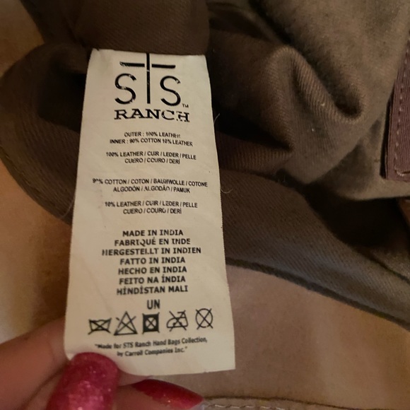 STS Ranchwear Tan and Cream Hobo Bag - Picture 15 of 16